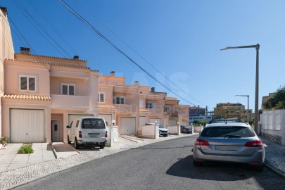 Moradia T3 para Venda em Cacém e São Marcos