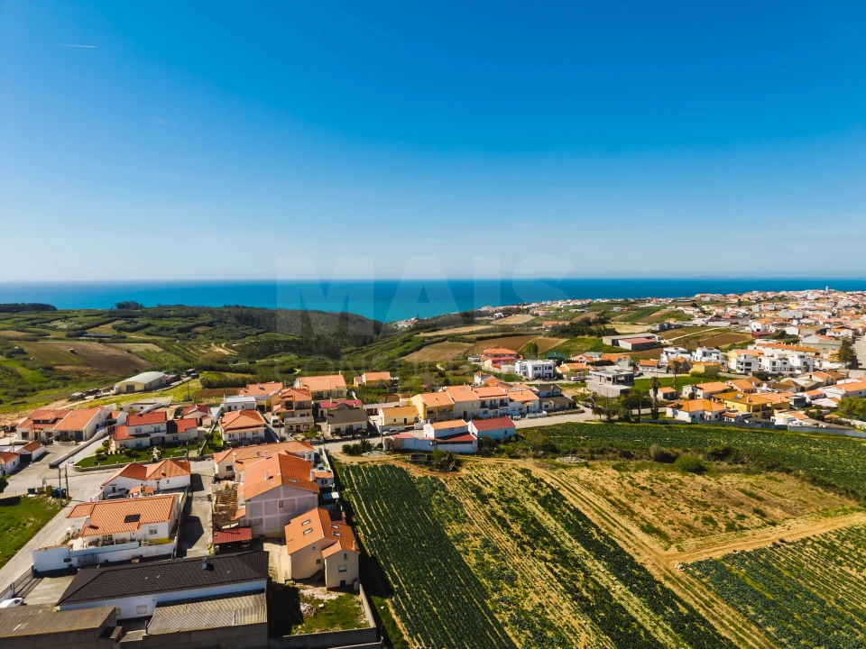 Apartamento T3 para Venda em Lourinhã e Atalaia Foto 2