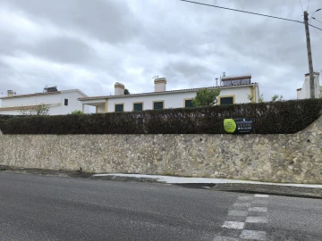 Moradia T3 para Venda em Vau