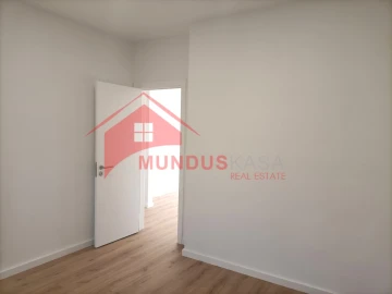 Apartamento T1 para Venda em Sesimbra (Castelo)