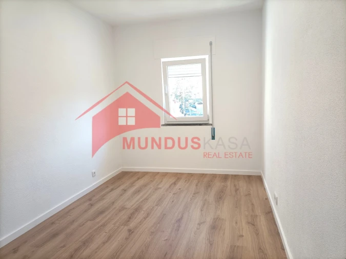 Apartamento T1 para Venda em Sesimbra (Castelo) Foto 14