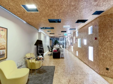 Escritório para Arrendamento em Santo António