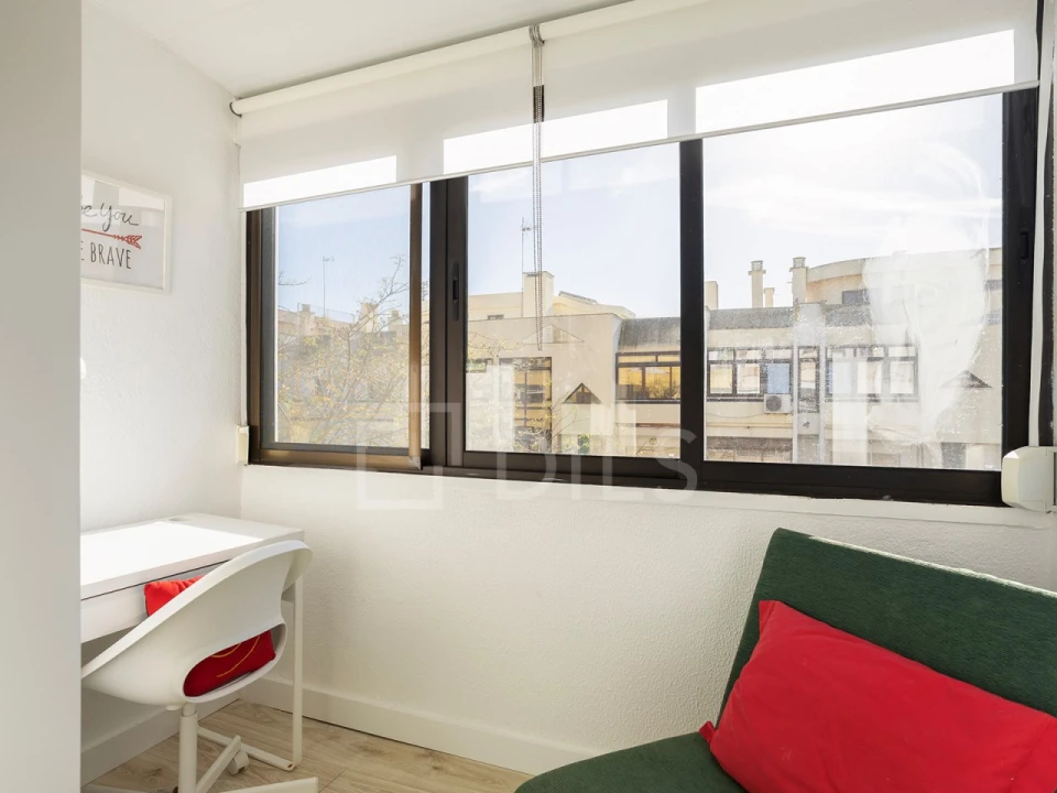 Apartamento T2 para Venda em Costa da Caparica Foto 13