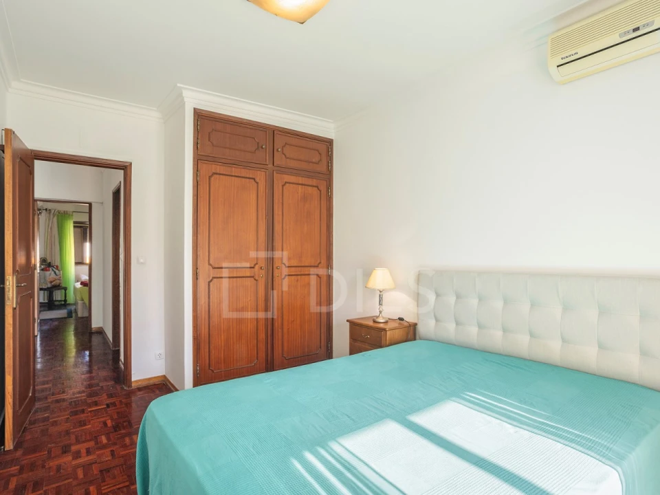 Apartamento T2 para Venda em Costa da Caparica Foto 12