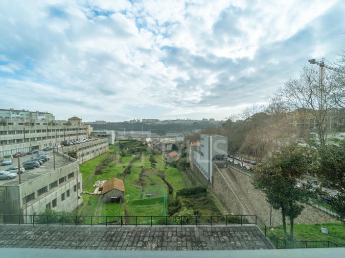 Escritório para Arrendamento em Lordelo do Ouro e Massarelos Foto 26