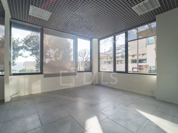Escritório para Arrendamento em Lordelo do Ouro e Massarelos