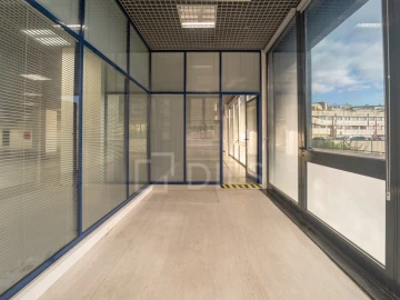 Escritório para Arrendamento em Lordelo do Ouro e Massarelos