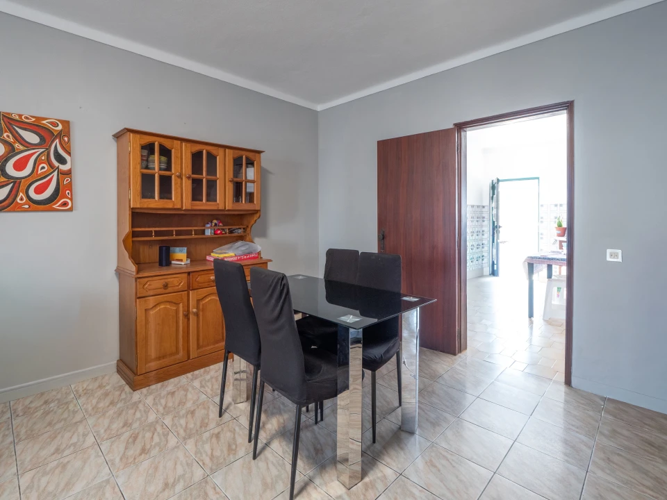 Moradia T5 para Venda em Alpalhão Foto 17