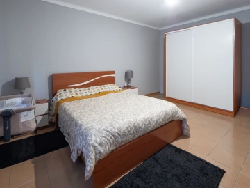 Moradia T5 para Venda em Alpalhão