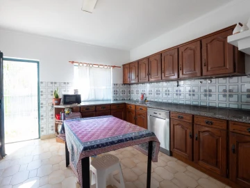 Moradia T5 para Venda em Alpalhão