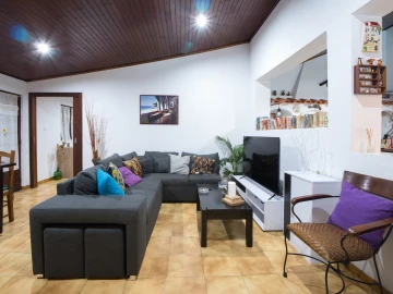 Moradia T4 para Venda em Charneca de Caparica e Sobreda