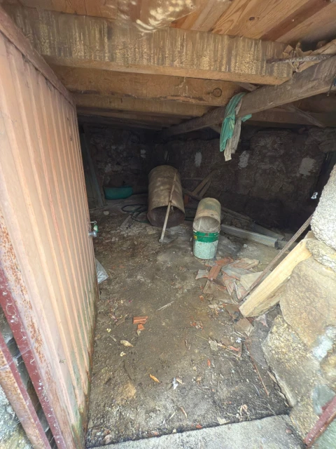 Moradia T3 para Venda em Covas e Vila Nova de Oliveirinha