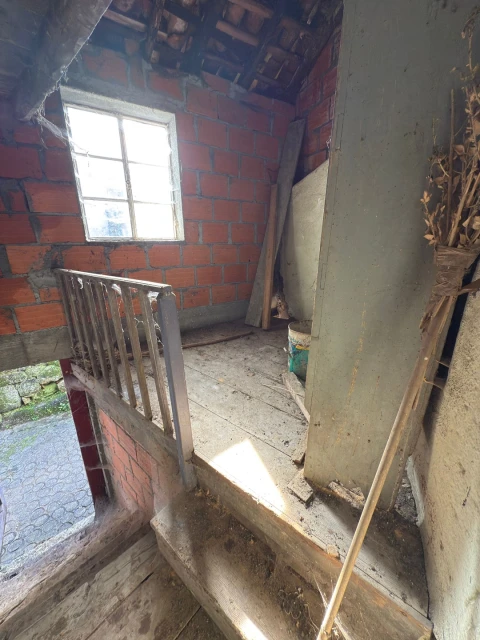 Moradia T3 para Venda em Covas e Vila Nova de Oliveirinha