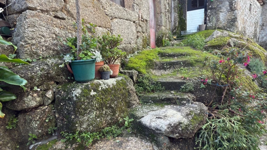 Moradia T3 para Venda em Covas e Vila Nova de Oliveirinha