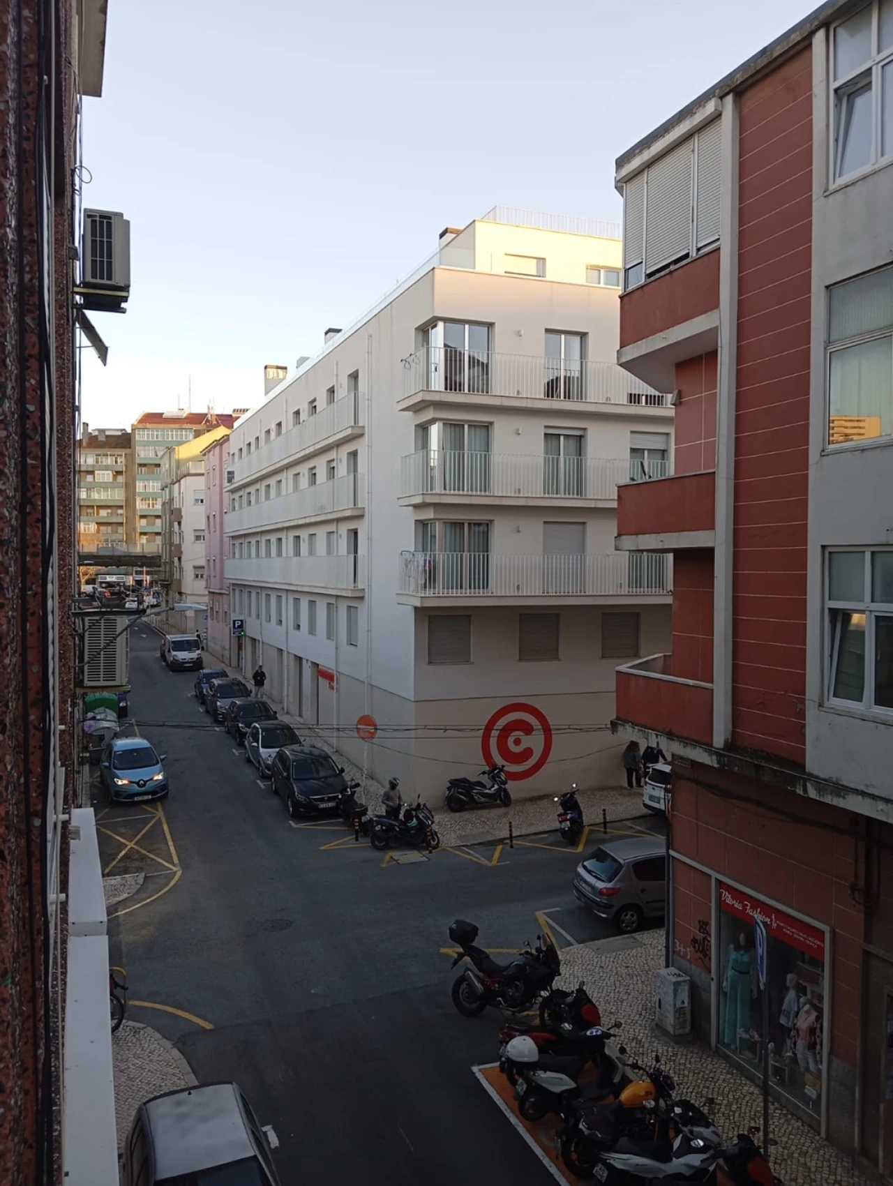 Apartamento T2 para Venda em Moscavide e Portela Foto 14