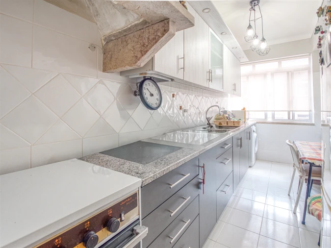 Apartamento T2 para Venda em Moscavide e Portela Foto 3