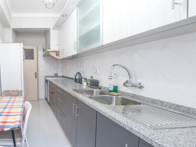 Apartamento T2 para Venda em Moscavide e Portela