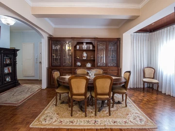 Apartamento T3 para Venda em Santo António dos Cavaleiros e Frielas