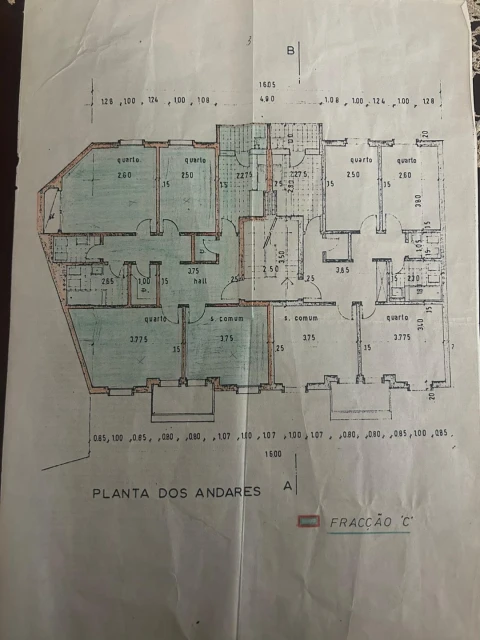 Apartamento T3 para Venda em Santo António dos Cavaleiros e Frielas