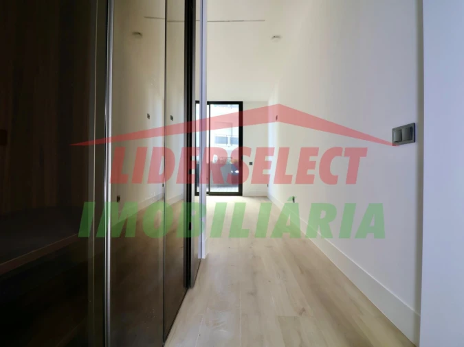 Apartamento T2 para Venda em Lourinhã e Atalaia Foto 19