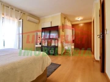 Moradia T3 para Venda em Silveira