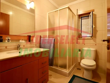 Moradia T3 para Venda em Silveira