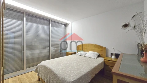 Apartamento T2 para Venda em Mazedo e Cortes