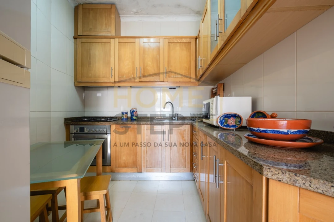 Moradia T2 para Venda em Gulpilhares e Valadares Foto 3