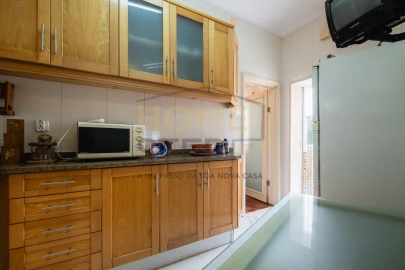 Moradia T2 para Venda em Gulpilhares e Valadares