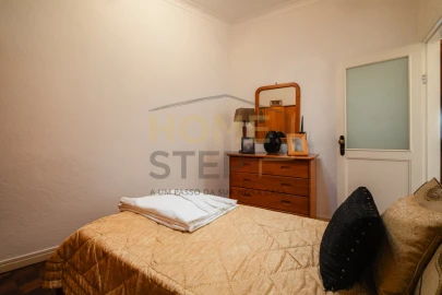 Moradia T2 para Venda em Gulpilhares e Valadares