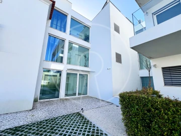 Apartamento T4 para Arrendamento em Carcavelos e Parede
