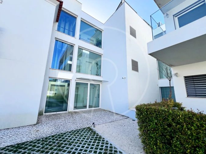 Apartamento T4 para Arrendamento em Carcavelos e Parede Foto 39