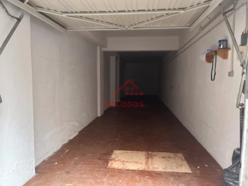 Armazém para Venda em Massamá e Monte Abraão