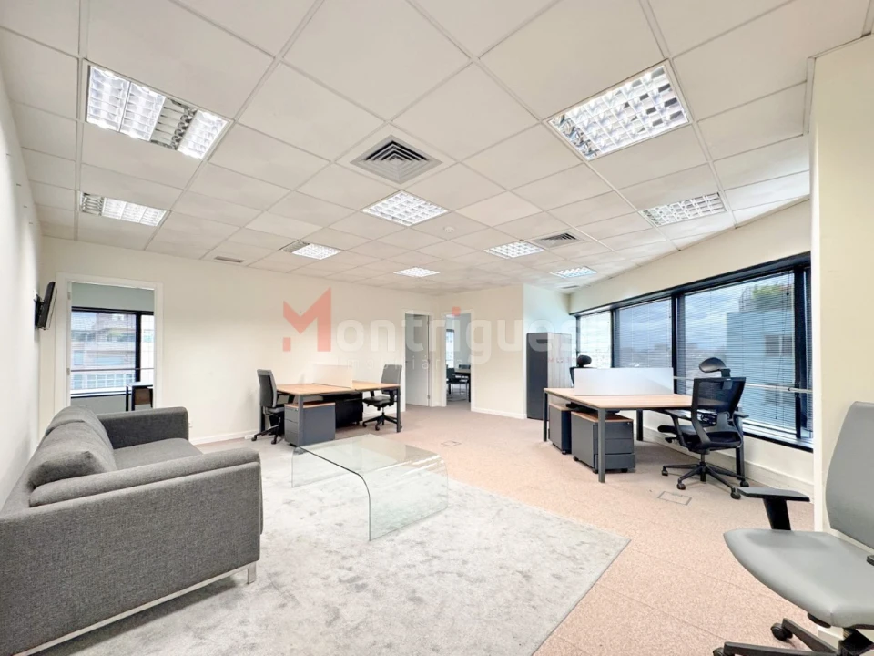 Escritório para Arrendamento em Avenidas Novas Foto 3