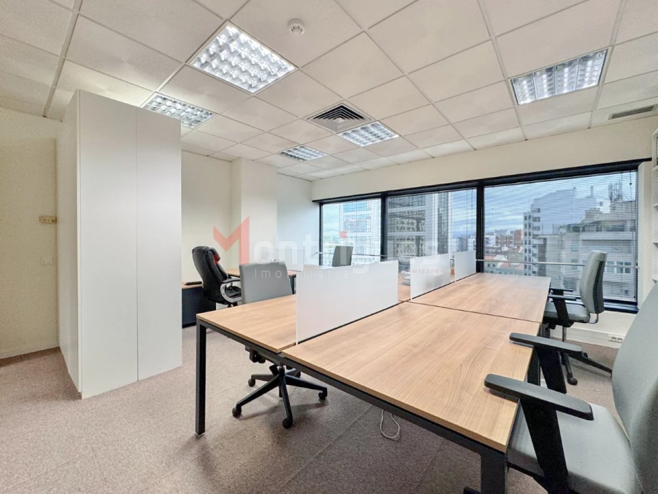 Escritório para Arrendamento em Avenidas Novas Foto 4