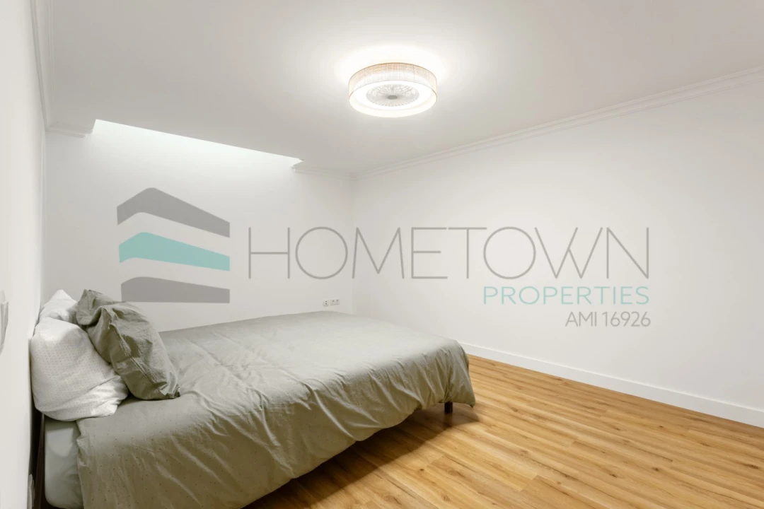 Moradia T4 para Venda em Quarteira Foto 39