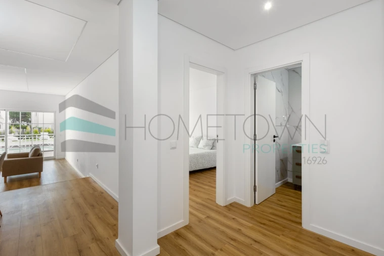 Moradia T4 para Venda em Quarteira Foto 21