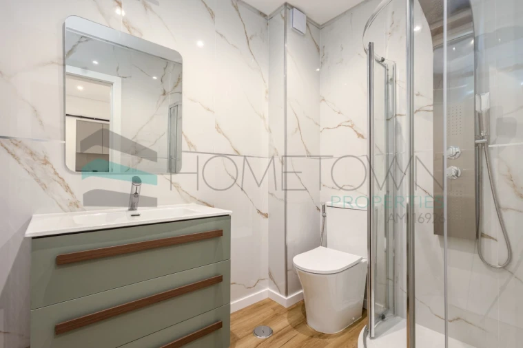 Moradia T4 para Venda em Quarteira Foto 40