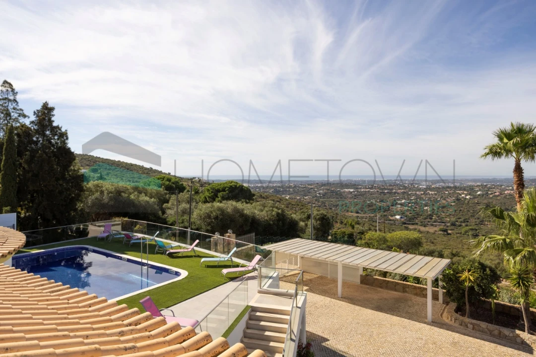 Moradia T4 para Venda em Santa Barbara de Nexe Foto 34