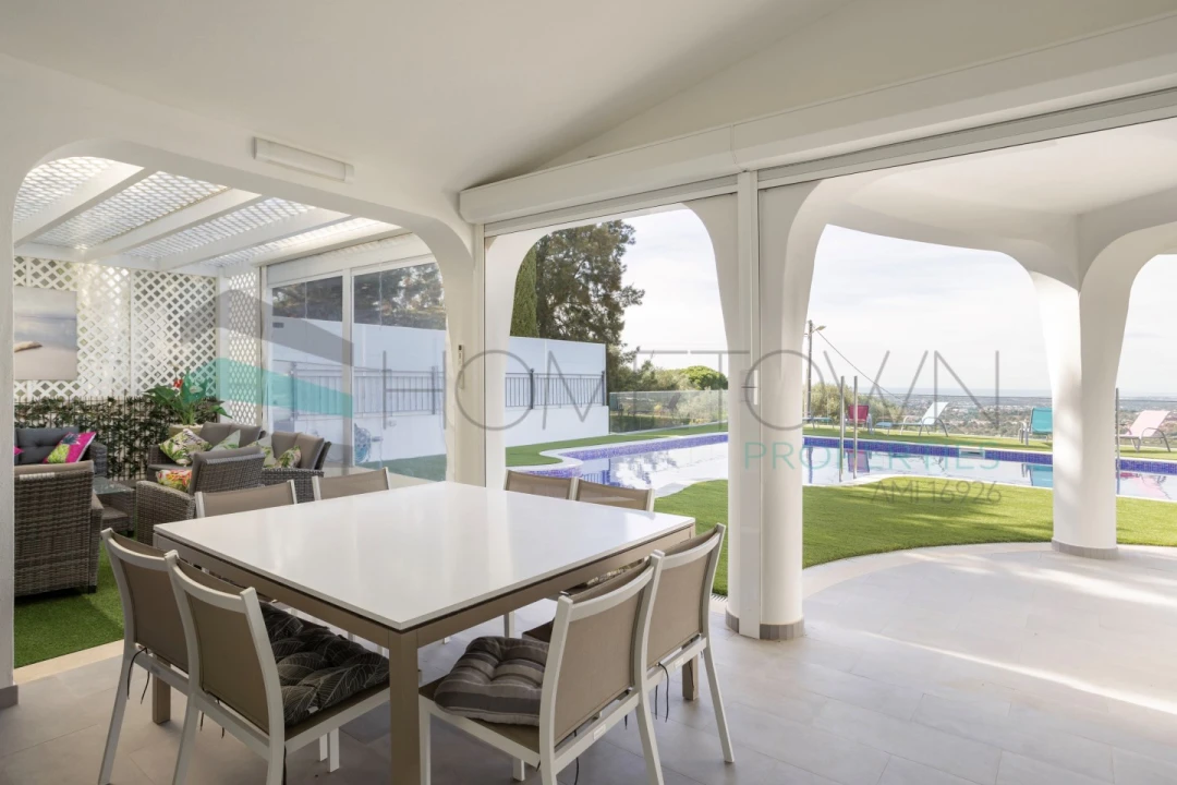 Moradia T4 para Venda em Santa Barbara de Nexe Foto 37