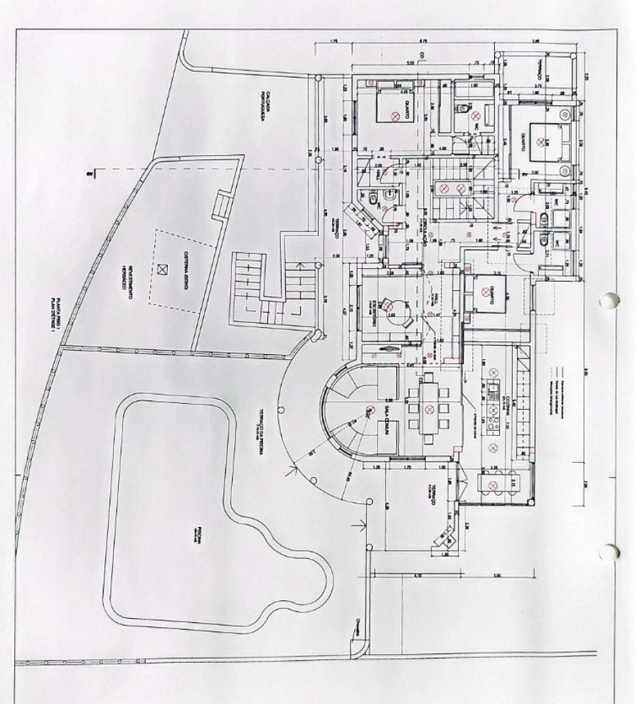 Moradia T4 para Venda em Santa Barbara de Nexe Planta 2
