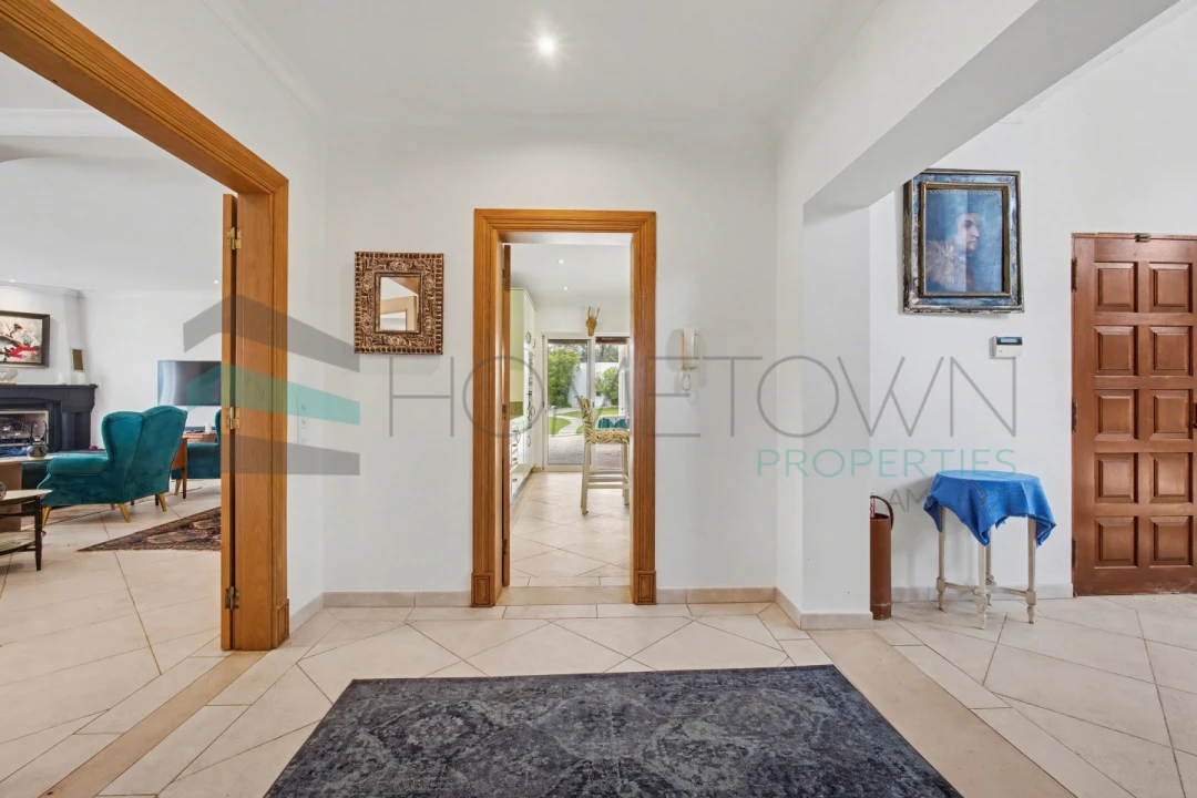 Moradia T4 para Venda em Loule (São Clemente) Foto 3