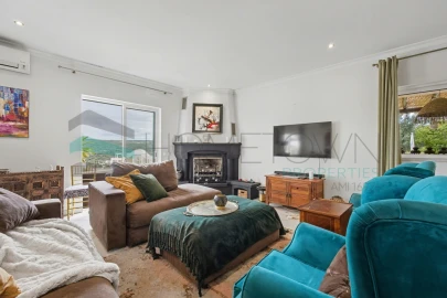 Moradia T4 para Venda em Loule (São Clemente)