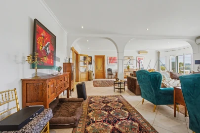 Moradia T4 para Venda em Loule (São Clemente)