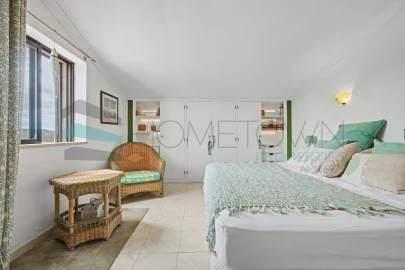 Moradia T4 para Venda em Loule (São Clemente)