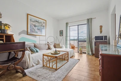 Moradia T4 para Venda em Loule (São Clemente)