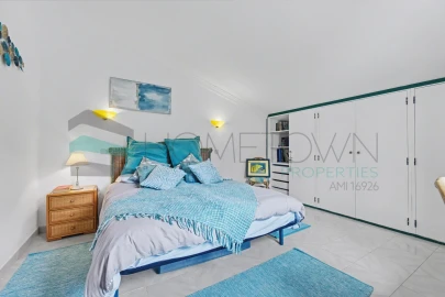 Moradia T4 para Venda em Loule (São Clemente)