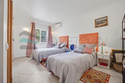 Moradia T4 para Venda em Loule (São Clemente)