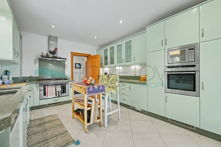 Moradia T4 para Venda em Loule (São Clemente) Foto 11