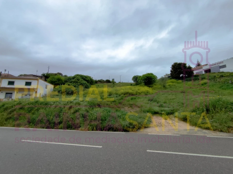Terreno para Venda em Pernes Foto 1